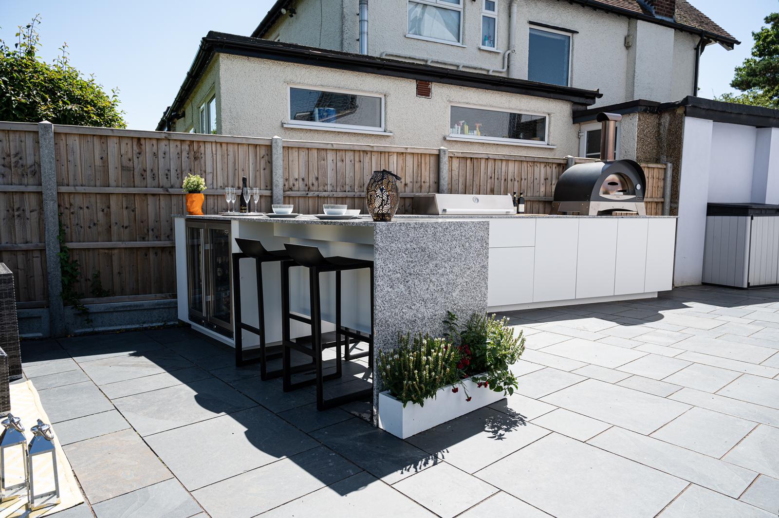 Outdoor Hot Tubs and Swim Spas